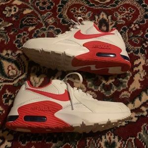 womens red and black nike air max excees